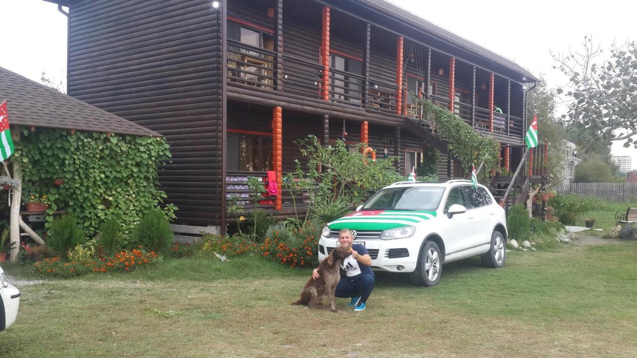 Black-House Pitsunda Exterior foto